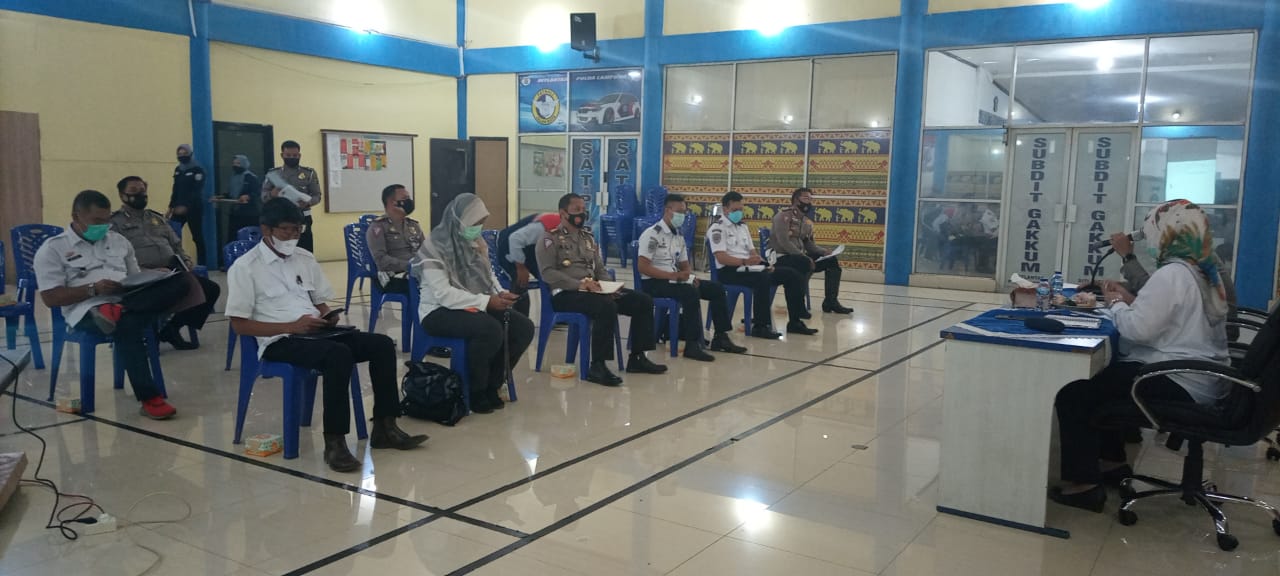 Diperkirakan Cuaca Buruk 7 Hari Kedepan, Dirlantas Polda Lampung dan Satlantas Polres Adakan Zoom Meeting Bersama Keemntrian Perhubungan demi Antisipasi Kelancaran Sistem Transportasi