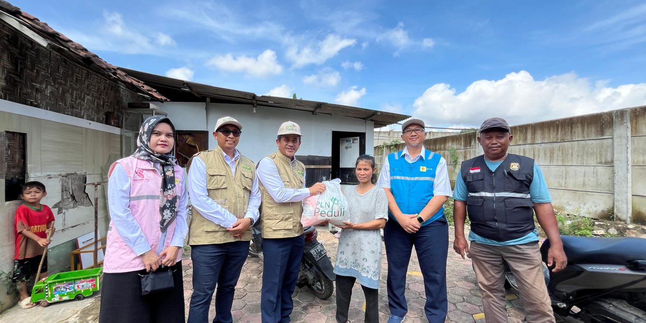 Jelang Ramadan, PLN UID Lampung Salurkan 1.133 Paket Sembako untuk Korban Banjir pada Lima Kecamatan di Bandar Lampung